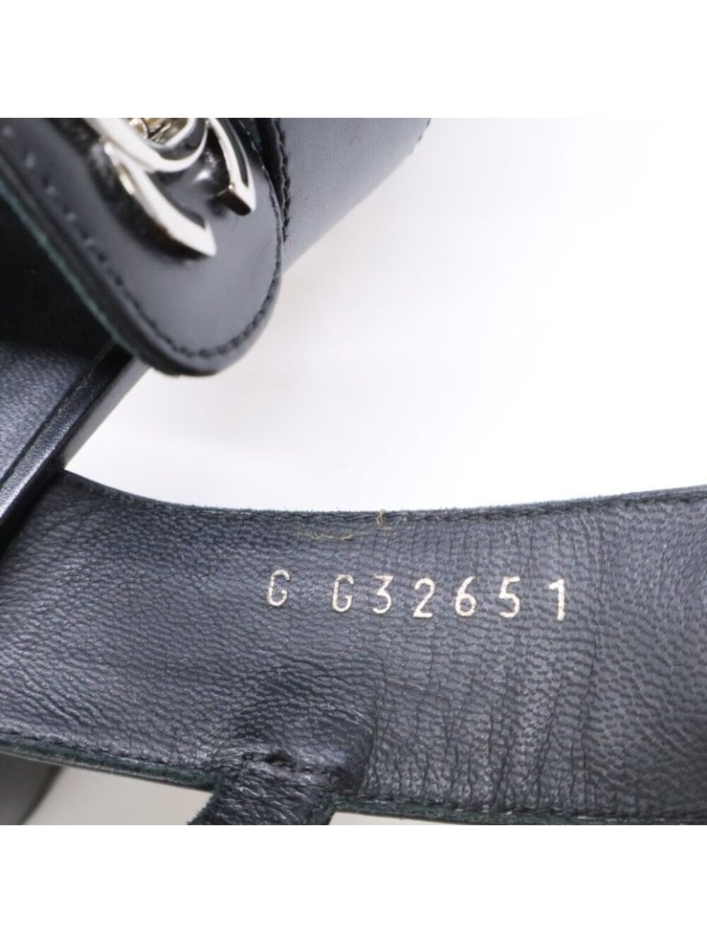 ★SOLD★ Chanel CC Logo Turnlocks Ring Back Sandals 2C - Picture 8 of 10